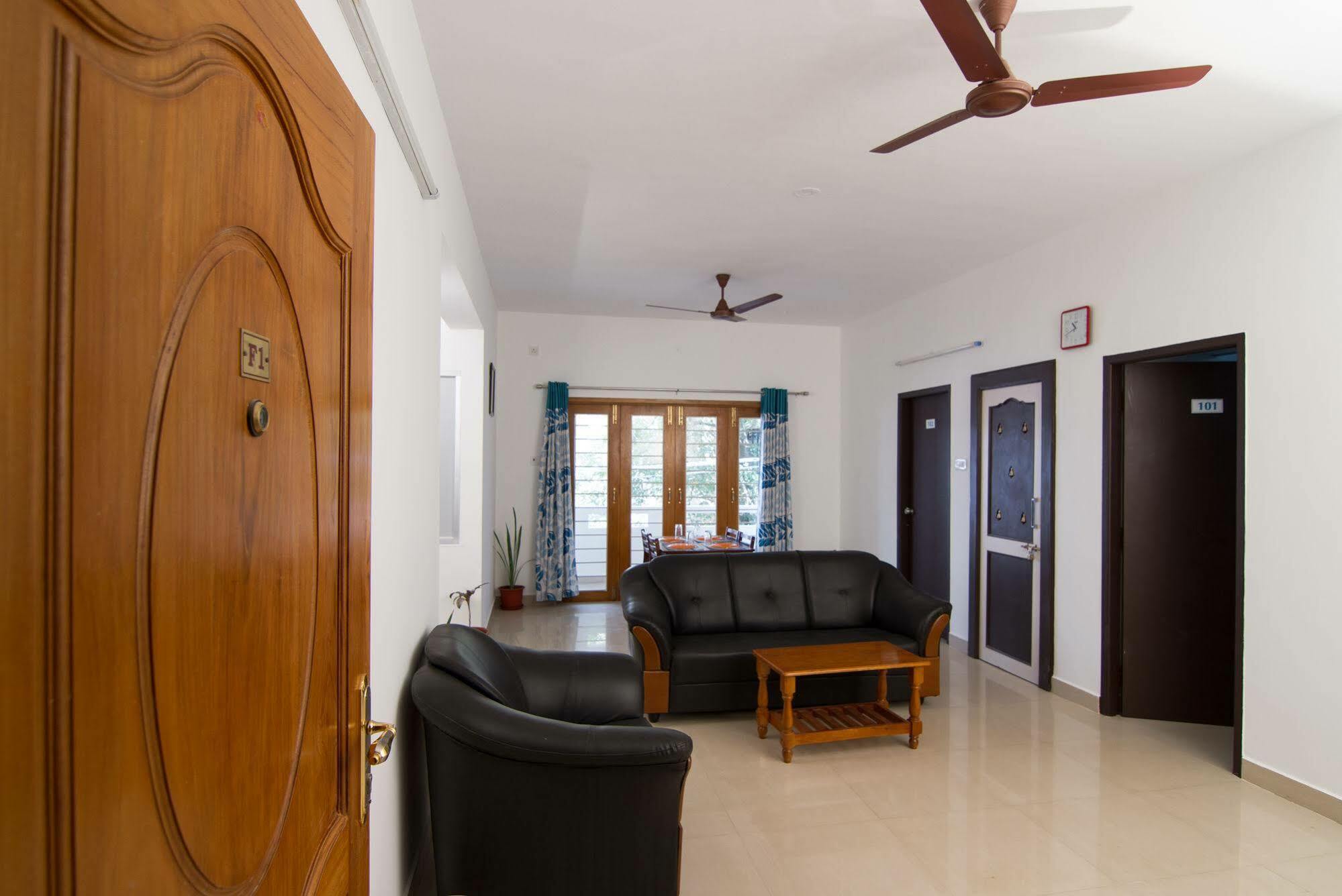 Phoenix Hospitality Services Chennai Exterior foto
