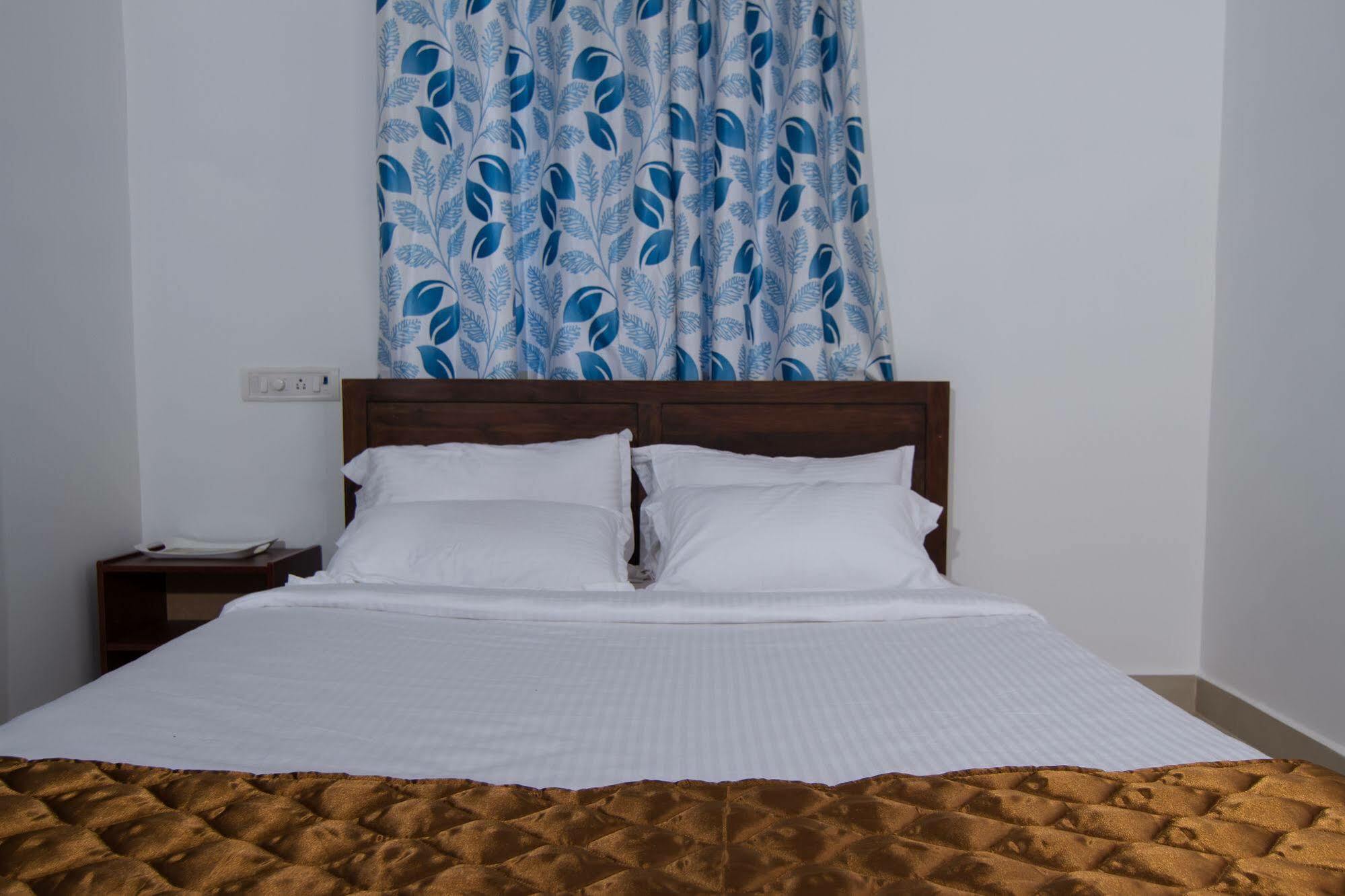 Phoenix Hospitality Services Chennai Exterior foto